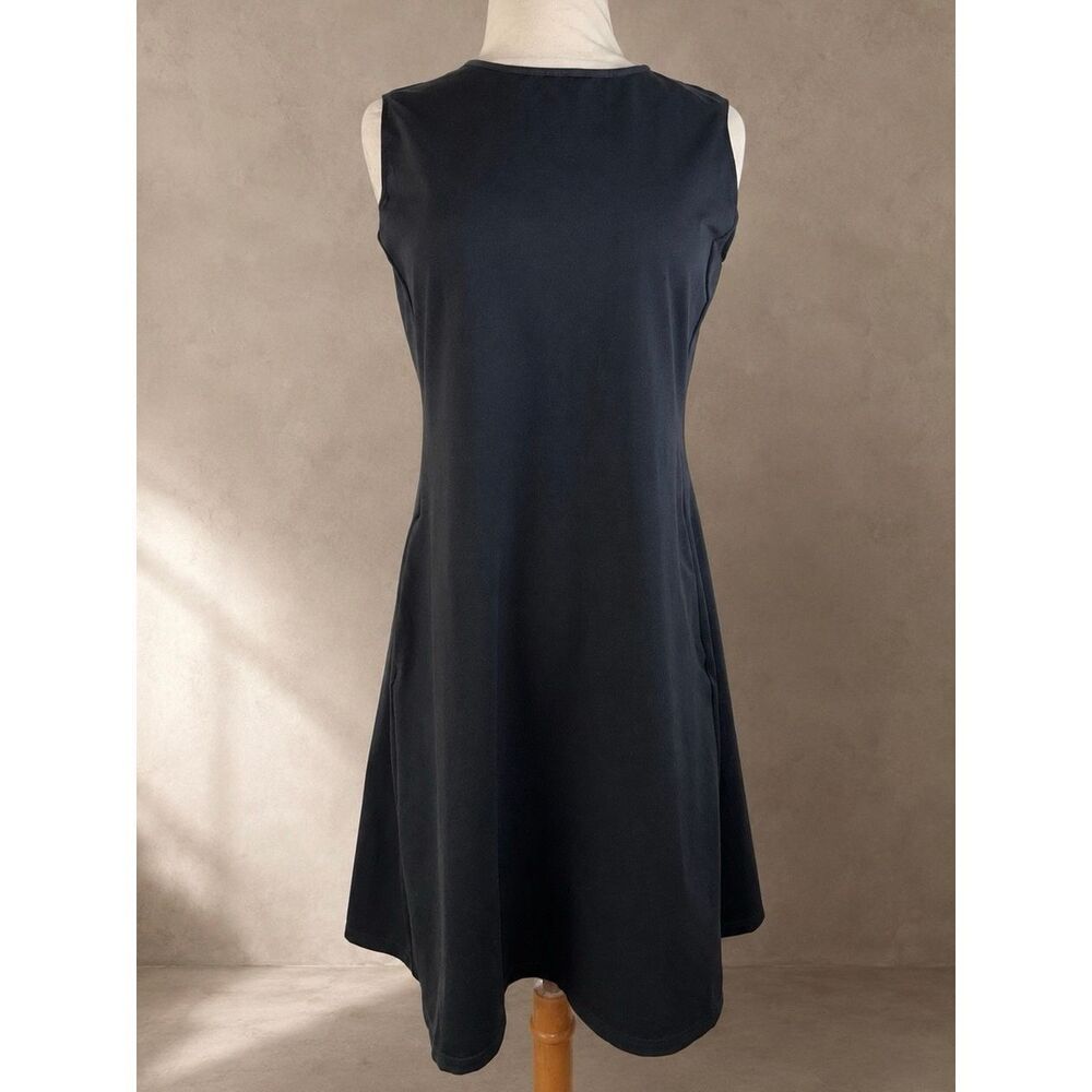 Uniqlo Sz S Active Fit & Flare Dress Black Sleeveless Pockets Stretch
